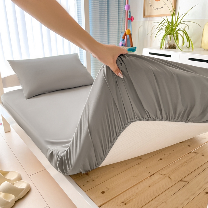 91家纺网 家纺一手货源 找家纺 老帅的工厂店 2025新款亲肤磨毛防水纯色学生床笠-小床图 灰色