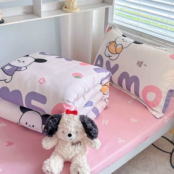 91家纺网 家纺一手货源 找家纺 卡斯诺家纺馆 2025新款芦荟棉宿舍床上下铺三件套 甜心汪汪