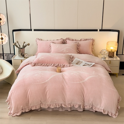 91家纺网 家纺一手货源 找家纺 （总）2024新品A类牛奶绒韩版雕花四件套