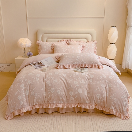 91家纺网 家纺一手货源 找家纺 （总）2024新品A类牛奶绒韩版雕花四件套