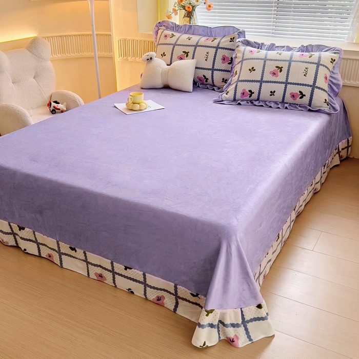 91家纺网 家纺一手货源 找家纺 找底底家纺 2024新款牛奶绒印花四件套 花田间