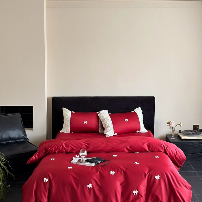 91家纺网 家纺一手货源 找家纺 鹿班家居 2024新款全棉100S长绒棉毛巾绣系列——少女清梦（标准会员-20元）  少女清梦-红