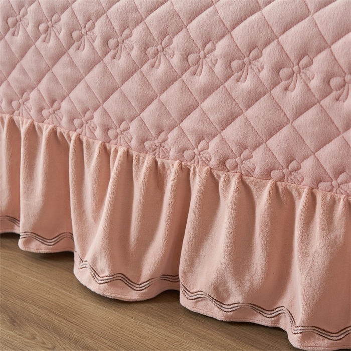 91家纺网 家纺一手货源 找家纺 2024新款A类幸福约定牛奶绒单床盖 粉色