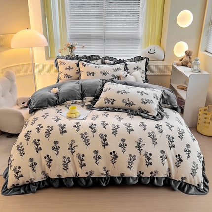 91家纺网 家纺一手货源 找家纺 找底底家纺 2024新款牛奶绒印花四件套 素雅