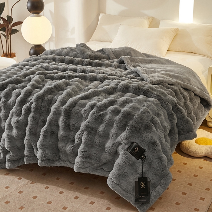 91家纺网 家纺一手货源 找家纺 尚品凤凰 2025新款亲肤舒适加厚保暖貂绒兔毛泡泡毛毯 泡泡-深灰