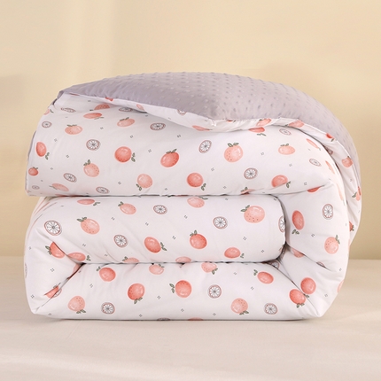 91家纺网 家纺一手货源 找家纺 暖阁 2025新款A类水洗棉豆豆被冬被春秋被被子被芯 幸运果