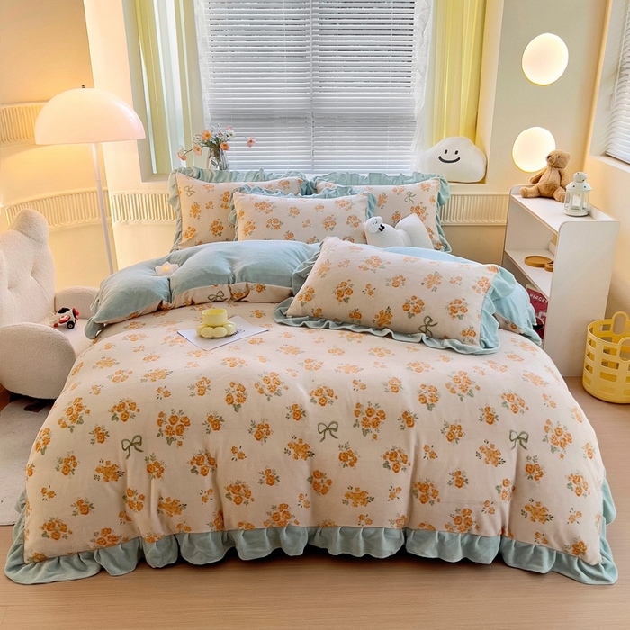 91家纺网 家纺一手货源 找家纺 找底底家纺 2024新款牛奶绒印花四件套 花海