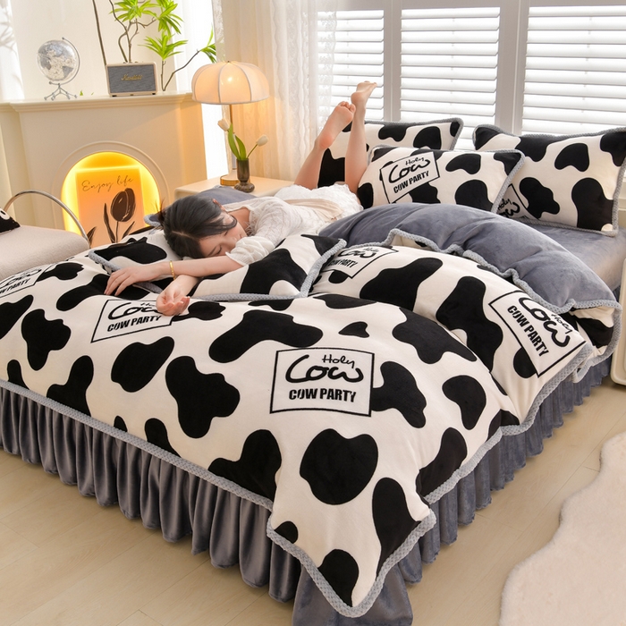 91家纺网 家纺一手货源 找家纺 绒耀 2025新款高克重牛奶绒四件套保暖四件套直播爆款电商爆款 小奶牛