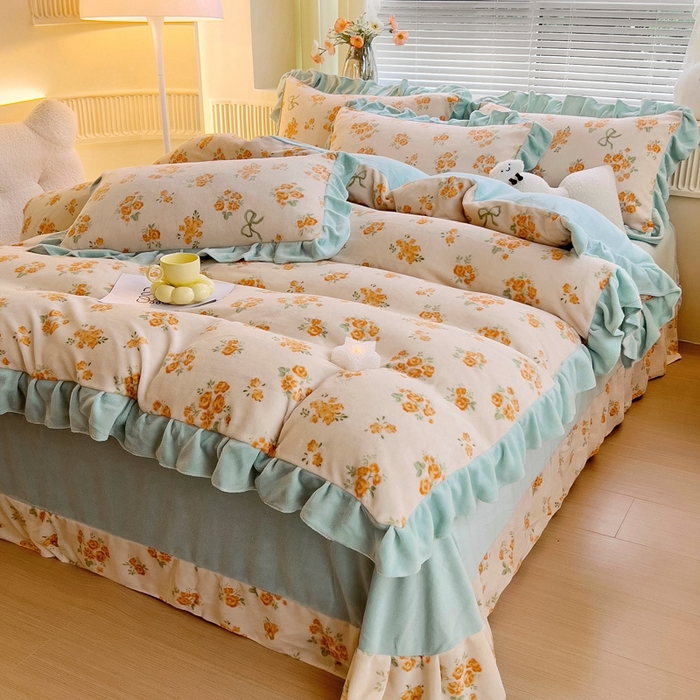 91家纺网 家纺一手货源 找家纺 找底底家纺 2024新款牛奶绒印花四件套 花海