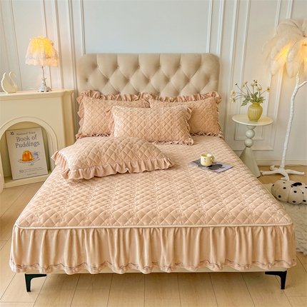 91家纺网 家纺一手货源 找家纺 （总）2024新款热款A类牛奶绒夹棉床笠