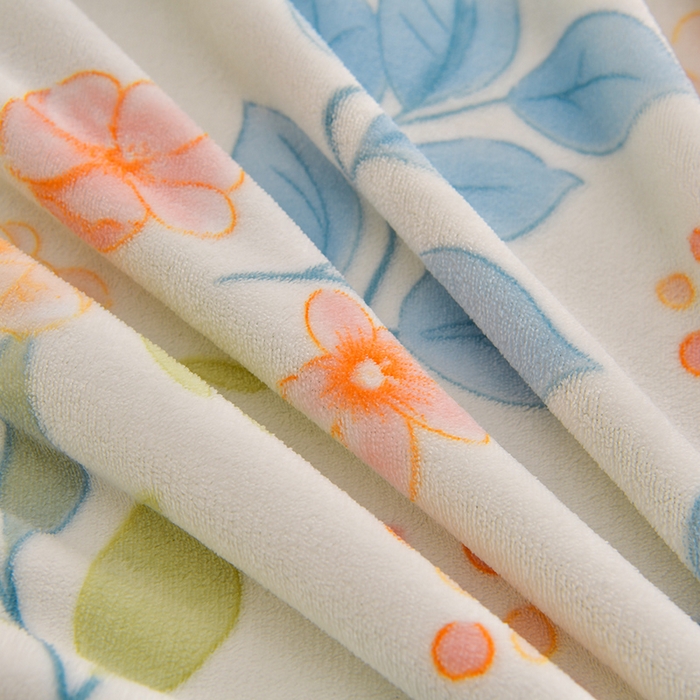 91家纺网 家纺一手货源 找家纺 绒耀 2025新款高克重牛奶绒四件套保暖四件套直播爆款电商爆款  花田故事