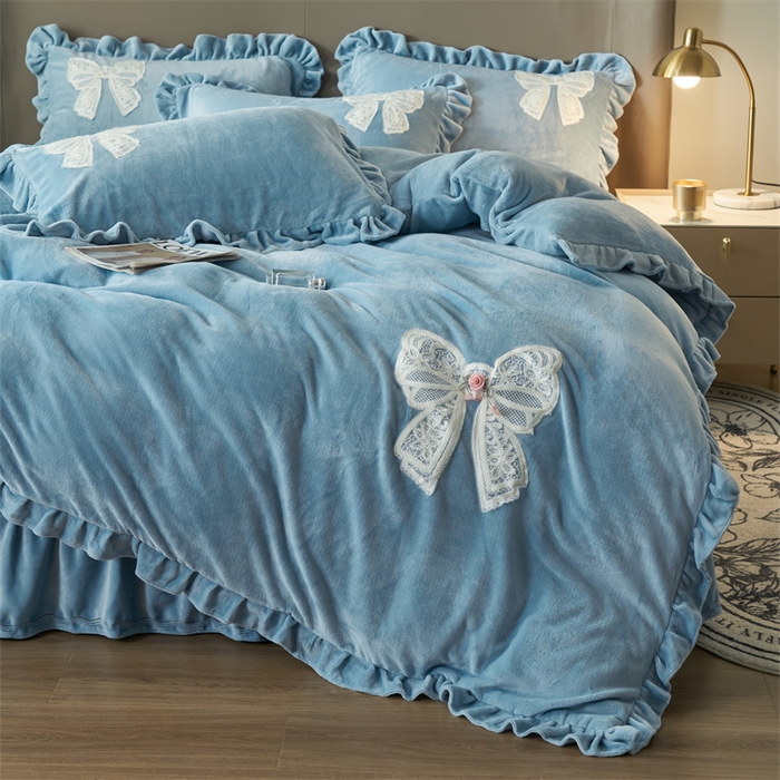 91家纺网 家纺一手货源 找家纺 2024新款A类幸福约定牛奶绒四件套 浅灰蓝