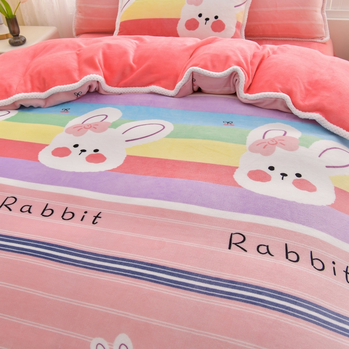 91家纺网 家纺一手货源 找家纺 绒耀 2025新款高克重牛奶绒四件套保暖四件套直播爆款电商爆款 彩虹兔