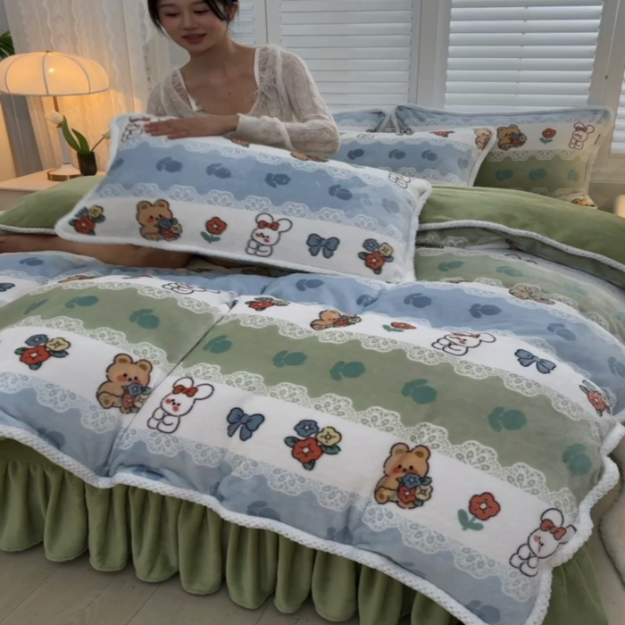 91家纺网 家纺一手货源 找家纺 绒耀 2025新款高克重牛奶绒四件套保暖四件套直播爆款电商爆款 甜蜜乐园