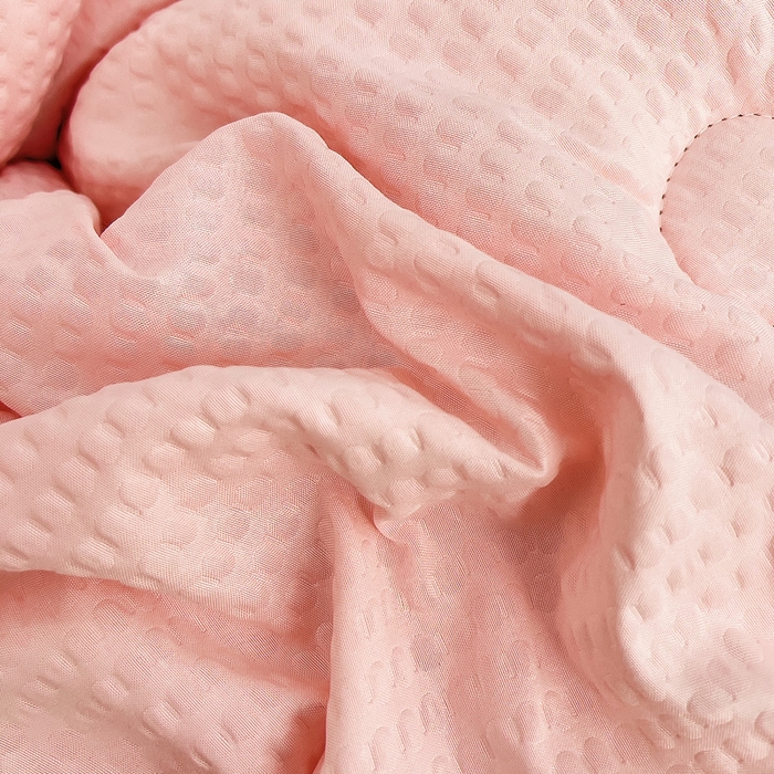 91家纺网 家纺一手货源 找家纺 暖阁 2025新款亲肤压泡豆豆羽丝被冬被春秋被被子被芯 玉色