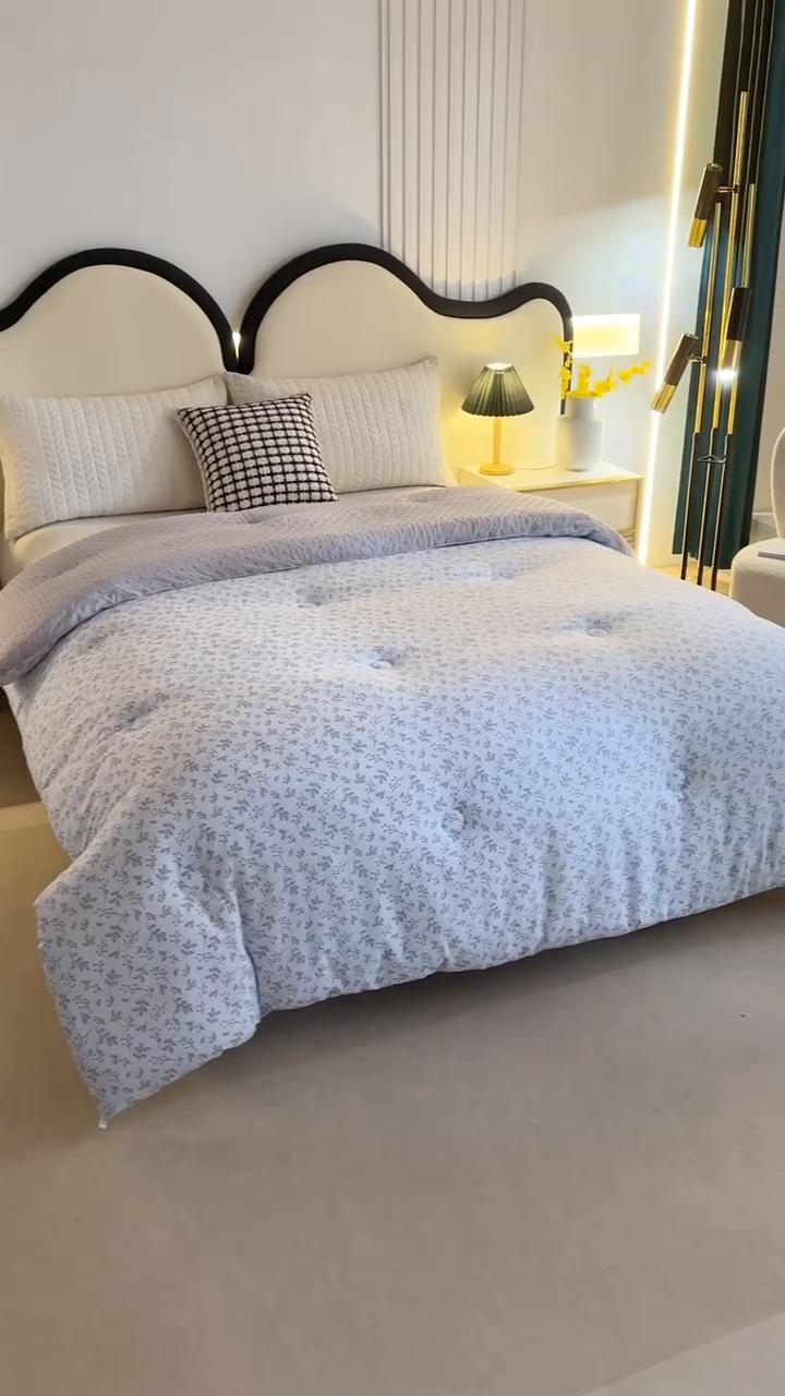 91家纺网 家纺一手货源 找家纺 暖阁 2025新款A类水洗棉豆豆被冬被春秋被被子被芯 繁花