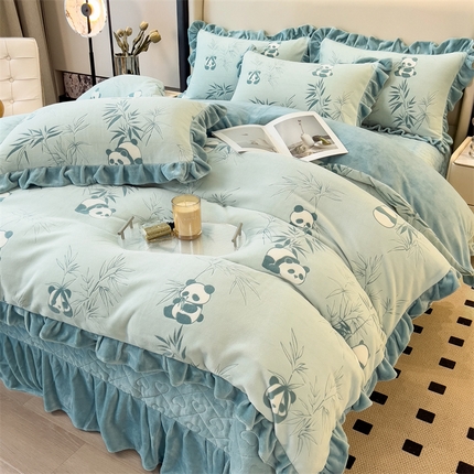 2024新品A类牛奶绒韩版雕花四件套 熊猫-蓝