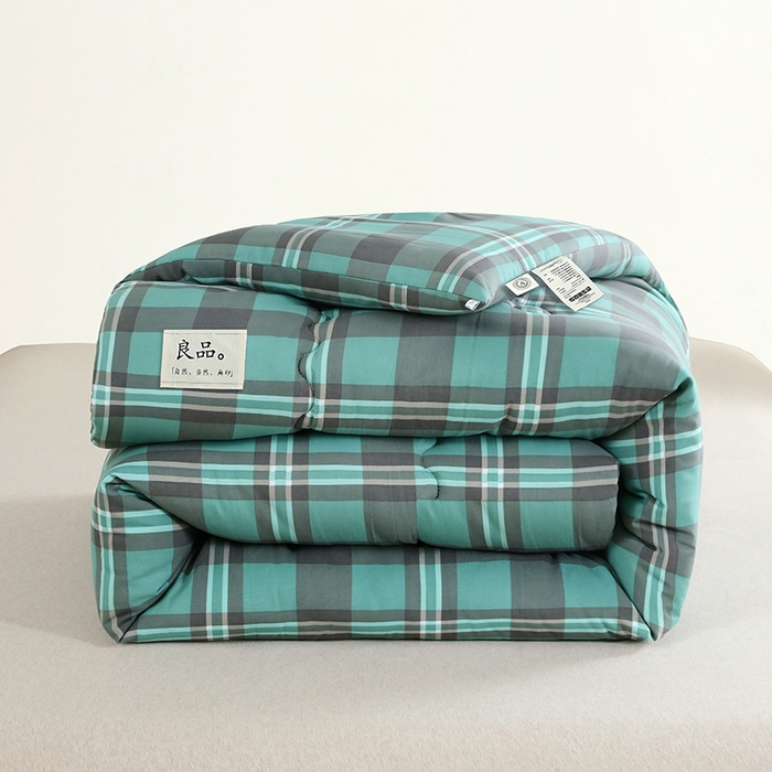 91家纺网 家纺一手货源 找家纺 优布加 2024新款色织水洗棉格斜抗菌良品系列大豆被冬被 良品-军绿