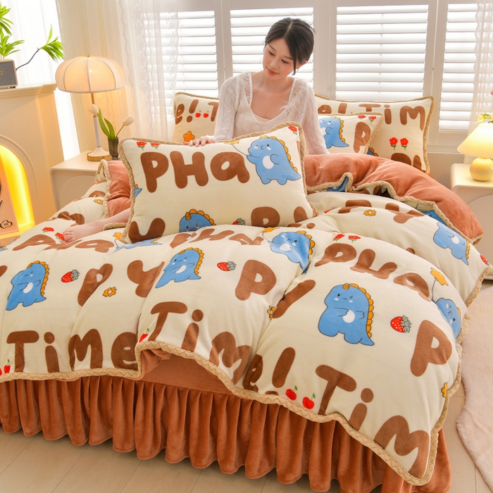 91家纺网 家纺一手货源 找家纺 绒耀 2025新款高克重牛奶绒四件套保暖四件套直播爆款电商爆款 快乐萌龙