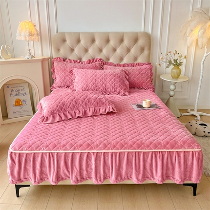 91家纺网 家纺一手货源 找家纺 （总）2024新款热款A类牛奶绒夹棉床笠