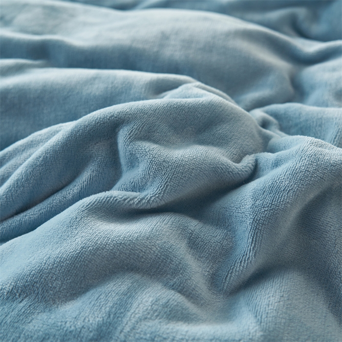 91家纺网 家纺一手货源 找家纺 2024新款A类幸福约定牛奶绒四件套 浅灰蓝