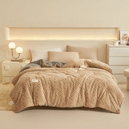 91家纺网 家纺一手货源 找家纺 （总）2024新品塔肤绒保暖舒适冬被子被芯