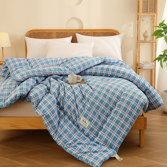 91家纺网 家纺一手货源 找家纺 优布加 2024新款色织水洗棉格斜抗菌良品系列大豆被冬被 良品-蓝格