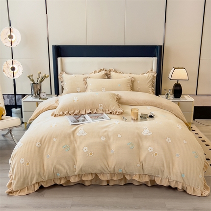 91家纺网 家纺一手货源 找家纺 （总）2024新品A类牛奶绒韩版雕花四件套