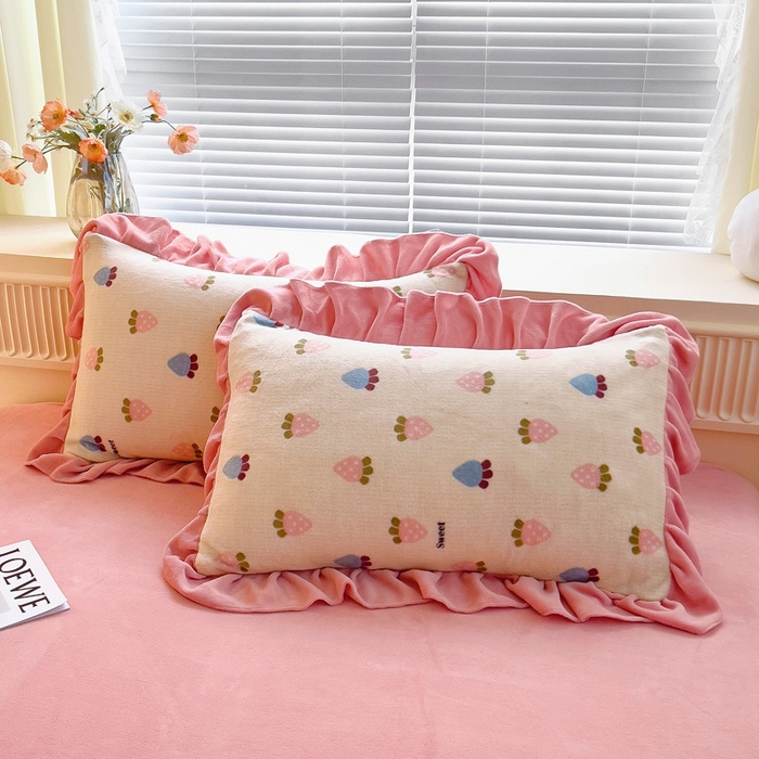 91家纺网 家纺一手货源 找家纺 找底底家纺 2024新款牛奶绒印花四件套 小萝卜