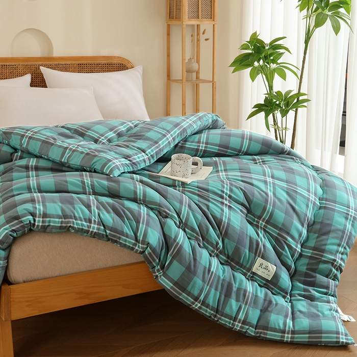 91家纺网 家纺一手货源 找家纺 优布加 2024新款色织水洗棉格斜抗菌良品系列大豆被冬被 良品-军绿