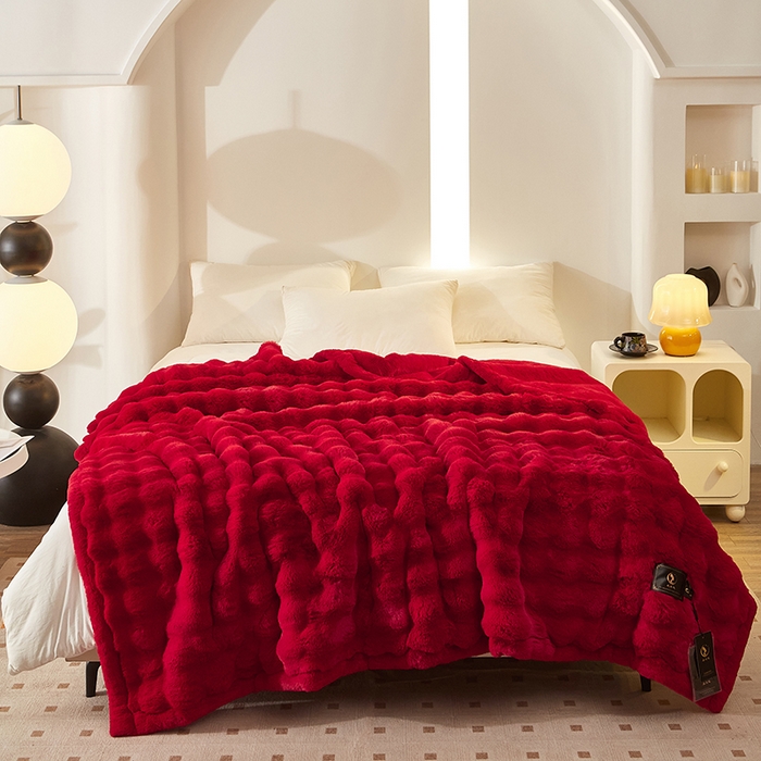 91家纺网 家纺一手货源 找家纺 尚品凤凰 2025新款亲肤舒适加厚保暖貂绒兔毛泡泡毛毯 泡泡-大红