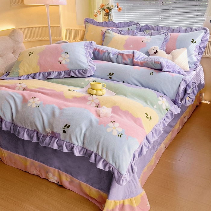 91家纺网 家纺一手货源 找家纺 找底底家纺 2024新款牛奶绒印花四件套 彩虹