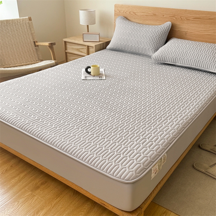 91家纺网 家纺一手货源 找家纺 雯豆家纺 2025新品【漏水包赔】防水隔尿加厚夹棉床笠三件套床垫保护套纯色床罩 格调防水款-月岩灰