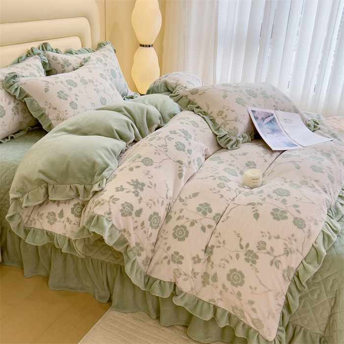 91家纺网 家纺一手货源 找家纺 2024新品A类牛奶绒韩版雕花四件套 蔷薇-绿