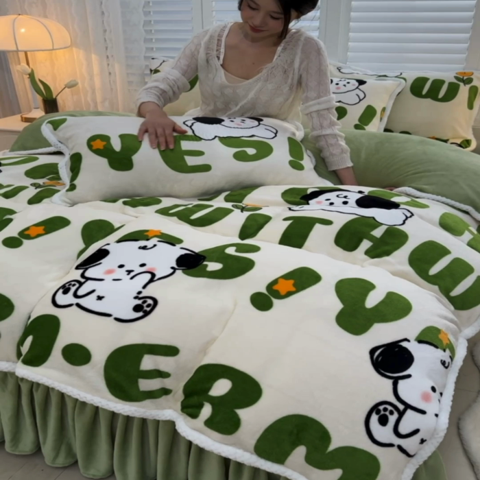 91家纺网 家纺一手货源 找家纺 绒耀 2025新款高克重牛奶绒四件套保暖四件套直播爆款电商爆款 嗨皮狗