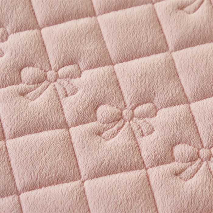 91家纺网 家纺一手货源 找家纺 2024新款A类幸福约定牛奶绒单床盖 粉色