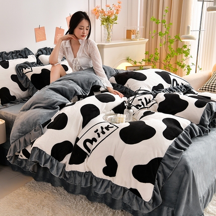 91家纺网 家纺一手货源 找家纺 （总）妮恒美 2024新款韩版印花牛奶绒四件套