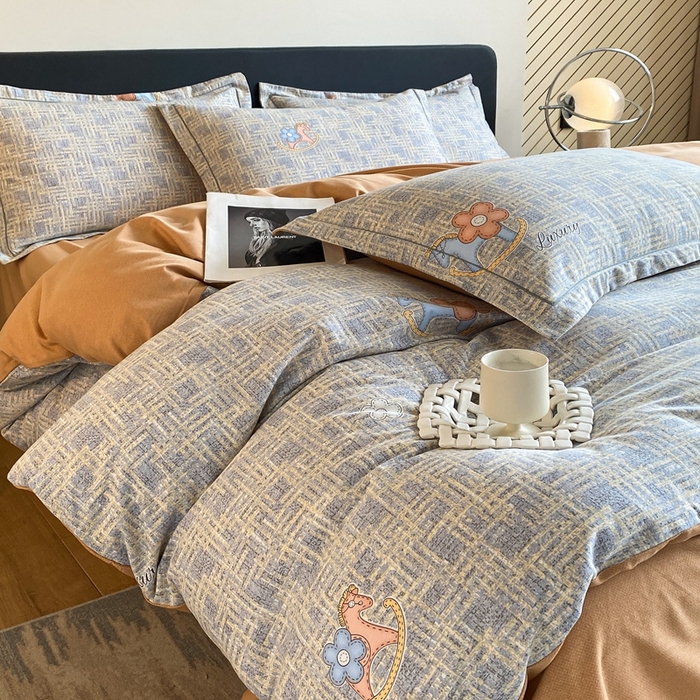 91家纺网 家纺一手货源 找家纺 莱通家纺 2024秋冬新款超柔喷气加厚磨毛四件套 芙拉