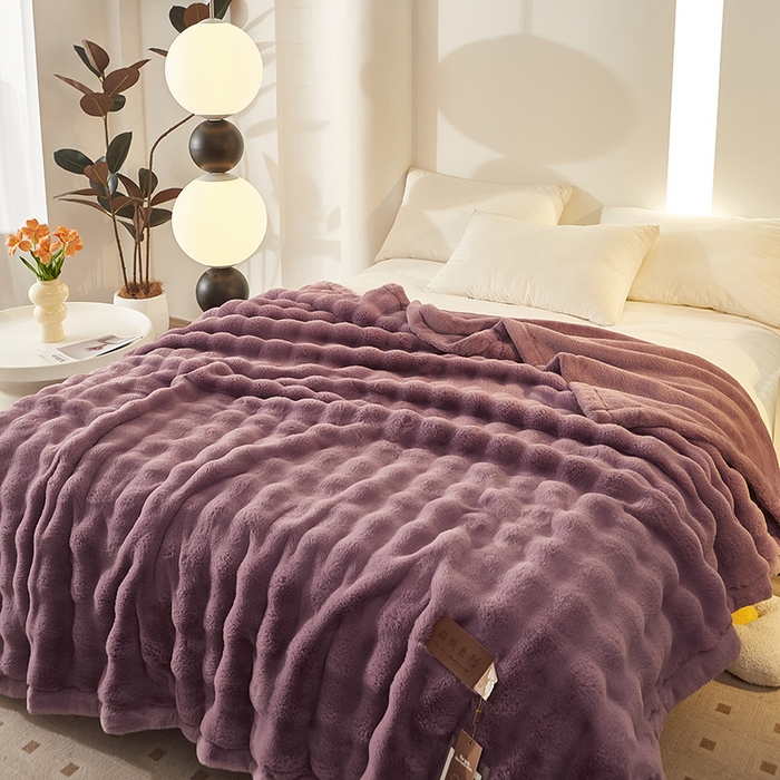 91家纺网 家纺一手货源 找家纺 尚品凤凰 2025新款亲肤舒适加厚保暖貂绒兔毛泡泡毛毯 泡泡-紫