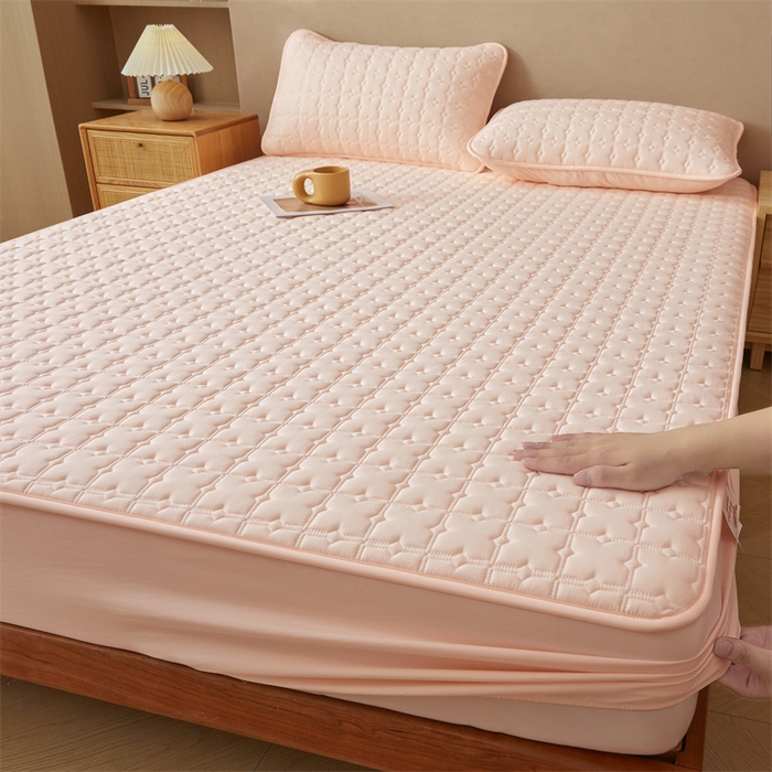 91家纺网 家纺一手货源 找家纺 雯豆家纺 2025新品【漏水包赔】防水隔尿夹棉床笠三件套A类纯色素色床垫保护套 雅致防水款-豆蔻玉