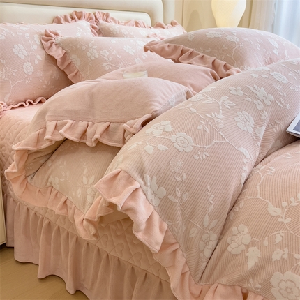 2024新品A类牛奶绒韩版雕花四件套 蔷薇-粉