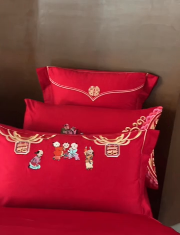 91家纺网 家纺一手货源 找家纺 宏羽纺家纺 2024新款13372纯棉婚庆套件系列百子圆圆