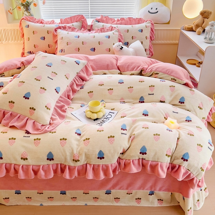 91家纺网 家纺一手货源 找家纺 找底底家纺 2024新款牛奶绒印花四件套 小萝卜