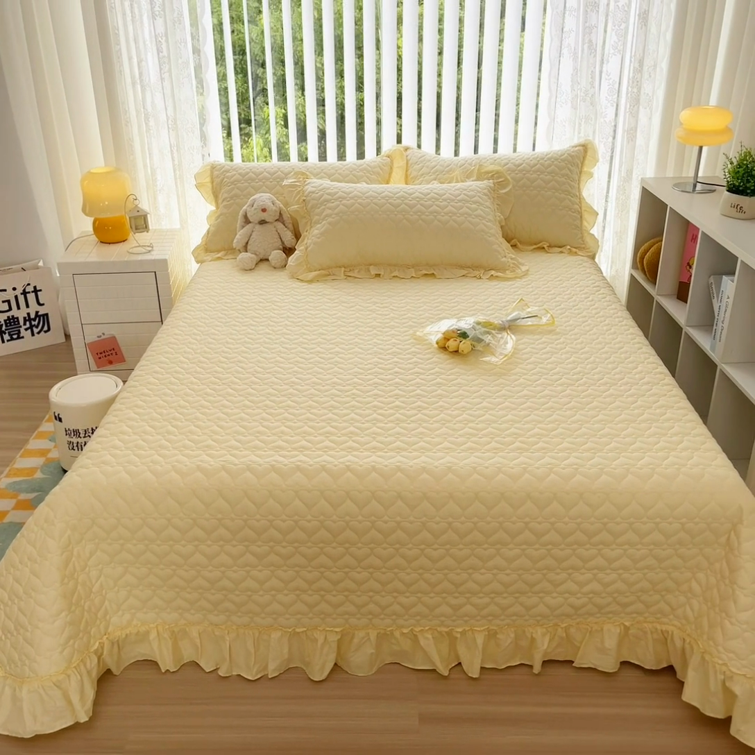 91家纺网 家纺一手货源 找家纺 暖居 2024新款250X270韩系纯色纯棉床盖三件套四件套+双面纯棉同款春秋被 米黄花束款