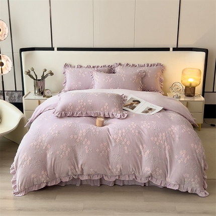 91家纺网 家纺一手货源 找家纺 （总）2024新品A类牛奶绒韩版雕花四件套