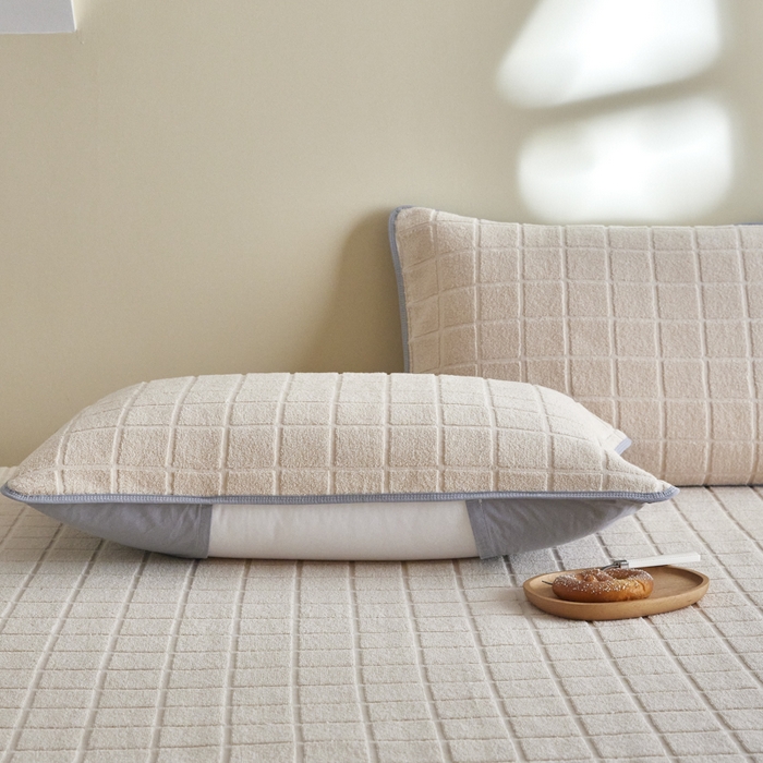 91家纺网 家纺一手货源 找家纺 爱港家纺 2024新款全棉A类毛巾被升级款单人枕巾枕芯保护套枕套 暖棉-白