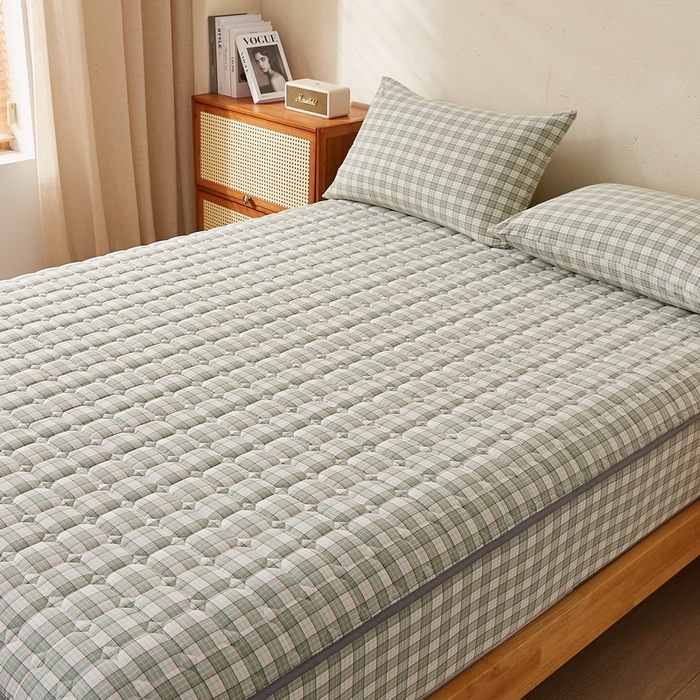 91家纺网 家纺一手货源 找家纺 迪乐妮家居 2024新款大床色织全棉夹棉床笠 经典格