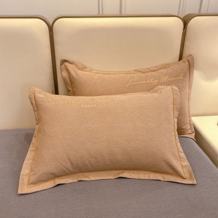 91家纺网 家纺一手货源 找家纺 （总）菲梵家纺 2025新款纯色双拼全棉加厚磨毛刺绣款套件单品系列（单枕套）