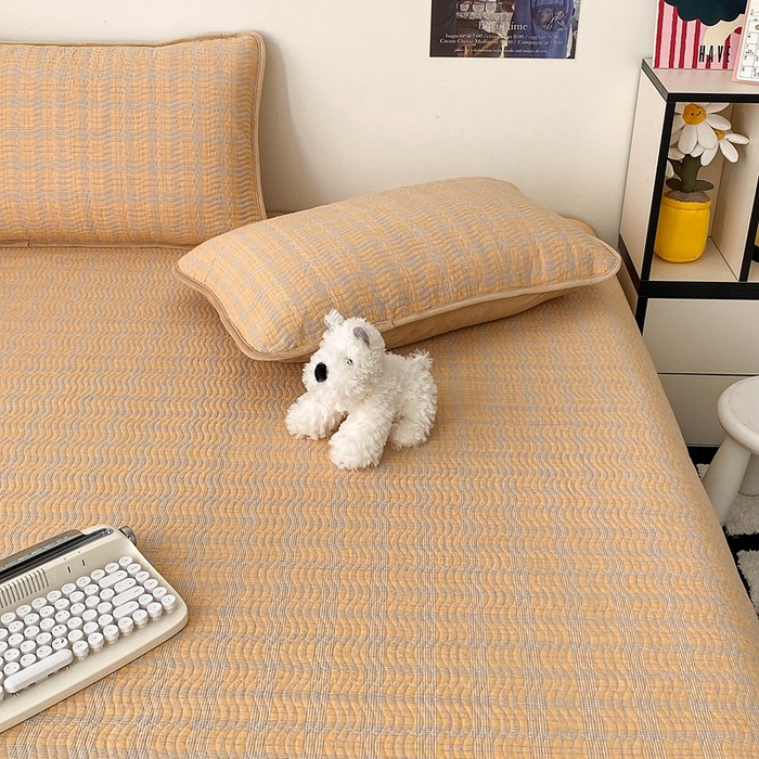 91家纺网 家纺一手货源 找家纺 沐纯家居 2025新款色织水洗棉棉绒（大豆纤维填充）床盖三件套 田园桔