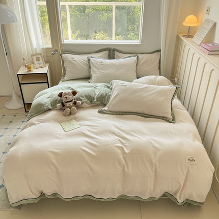 91家纺网 家纺一手货源 找家纺 新印象 2025新款包边工艺牛奶绒四件套奶白绿